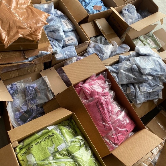 UNLISTED INVENTORY LIVE SHOW - Picture 12 of 17